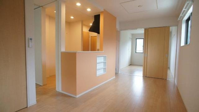 セレッソ入輪戸Ⅰの居間・リビング|おしゃれなリビングです