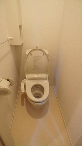 セレッソ入輪戸Ⅰのトイレ|落ち着いた色調のトイレです