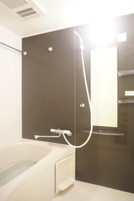 リブリ・八木Ⅱの浴室|コンパクトで使いやすいお風呂です