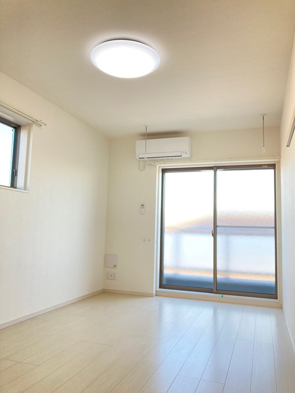 グレイス幕張Ⅰの居間・リビング|ゆったり過ごせるリビングです