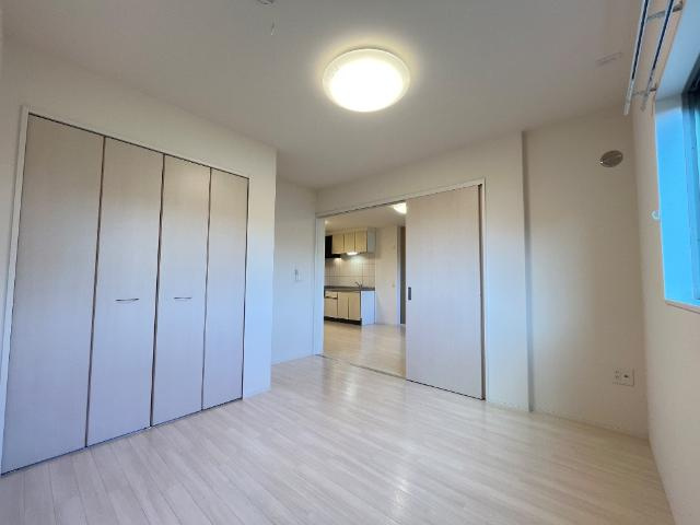 サンフラワーの内装|洋室①