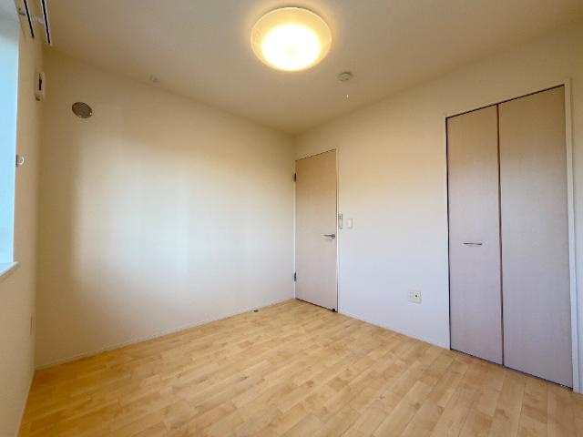 サンフラワーの内装|洋室②