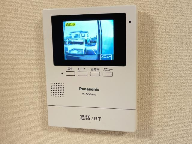 サンフラワーの内装|カメラ付インターホン