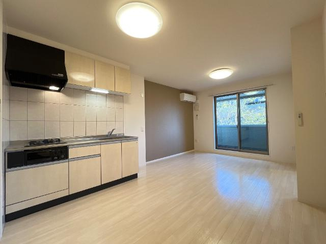 サンフラワーの居間・リビング|リビング