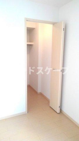 ラ・ティーダヒルズＢの収納|高崎、前橋のお部屋探しはエンドスケープまで！お客様の理想お聞かせ下さい♪