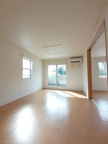 フェリーチェ　デュエの居間・リビング|ゆったり過ごせるリビングです