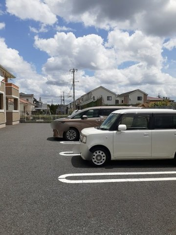 マウルールⅡの駐車場|カースペースがあります