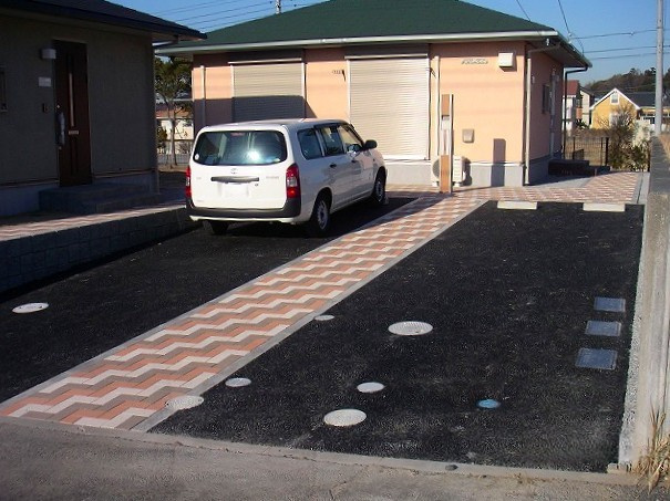 Ｖｉｌｌａ　Ｆｏｒｔ　Ｌａｕｄｅｒｄａｌｅ　Ｂ棟の外観|落ち着いた雰囲気の外観です