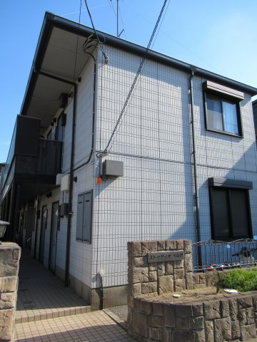 ストゥディオ　ベルデの外観|落ち着いた雰囲気の外観です
