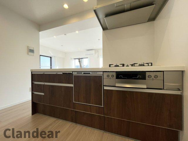 ライオンズマンション東日暮里第二のキッチン|ドキドキの新生活も、安心してスタート。ぴったりの住まいを見つけませんか？クランディアが一緒に住まい選びをサポートします‼　まずは、お気軽にお問合せください　＃クランディア