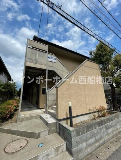 アムールならし野のエントランス