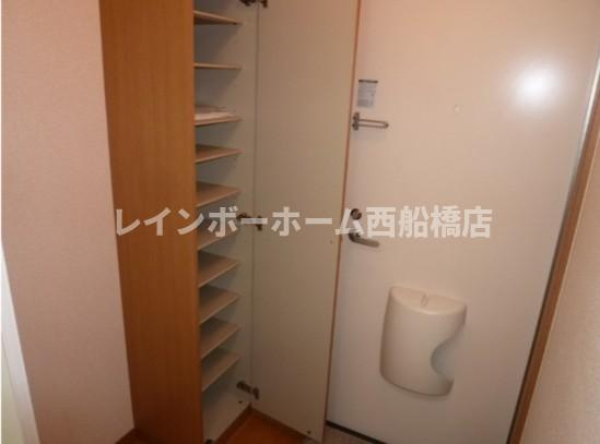 アムールならし野の玄関