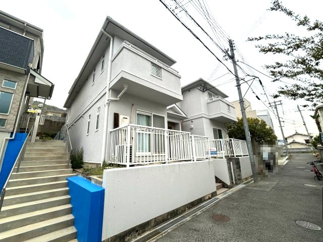 ストークハイツマヤの外観