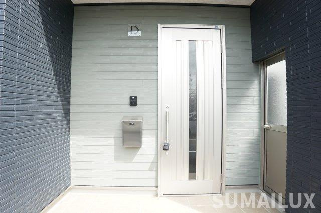 熊本市北区高平３丁目のテラスの玄関