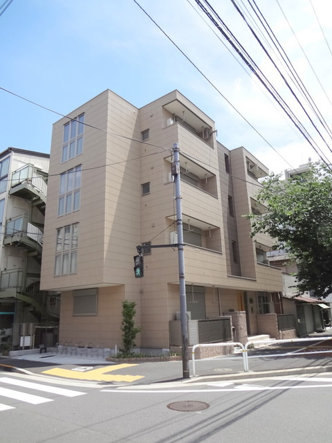 ベルフルール三上の外観