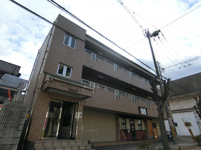 【外観】 | カースル安田