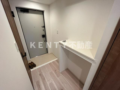 【玄関】 | ＷＨＡＲＦ大井町ｗｅｓｔ | ゆったりとした玄関です