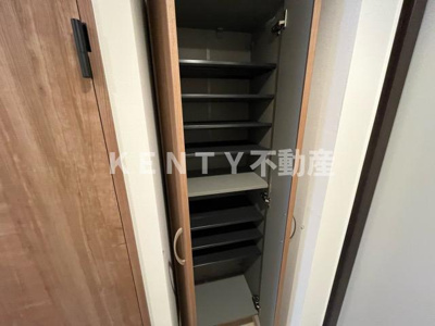 【収納】 | ＷＨＡＲＦ大井町ｗｅｓｔ | 小物を収納するのに便利です