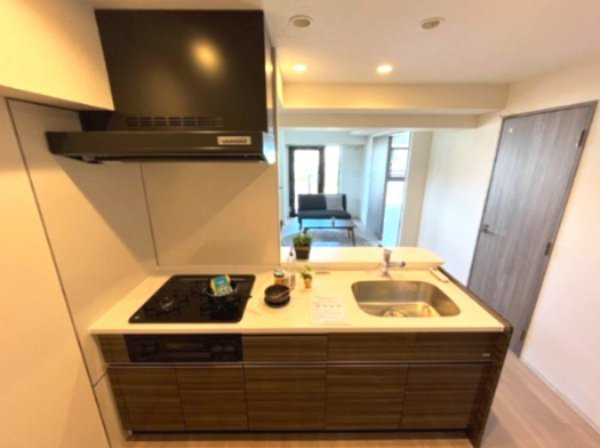 ニアレスタSUGAMOのキッチン|※家具類は見本です