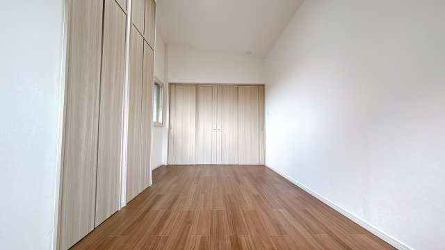 日神パレステージ小岩第2の洋室