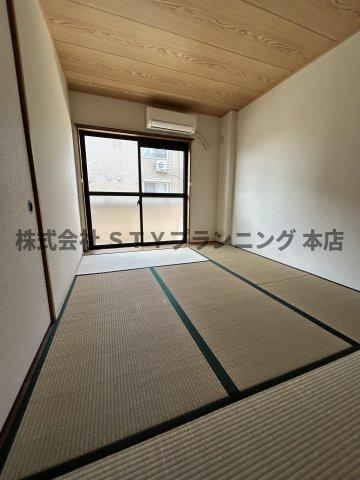 仲介手数料０円！レナジア久地野の和室