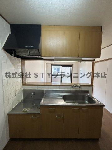 仲介手数料０円！レナジア久地野のキッチン
