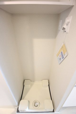プラウドフラット神楽坂Ⅲの設備|※参考写真　洗濯機置き場