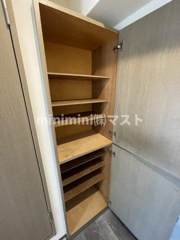 ベイタウン市岡の収納