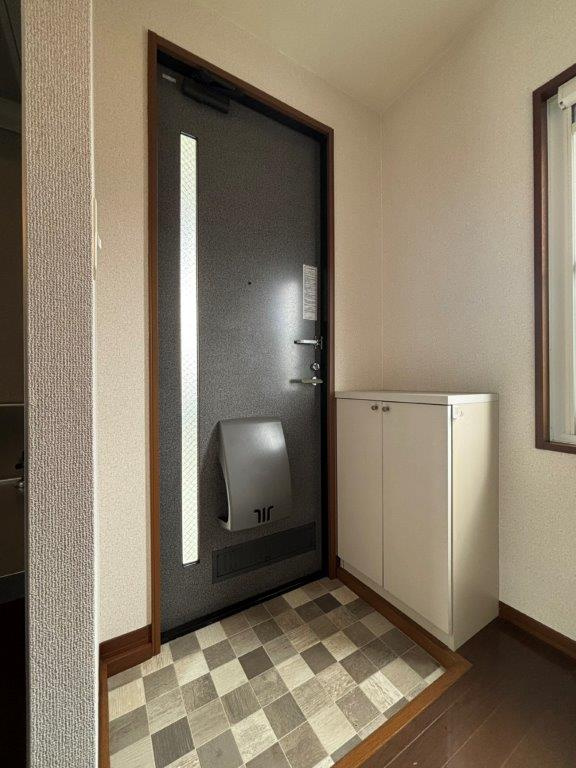 プリムヴェール館向Ａ棟の玄関