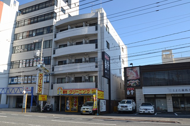 アクアコート庚午の外観