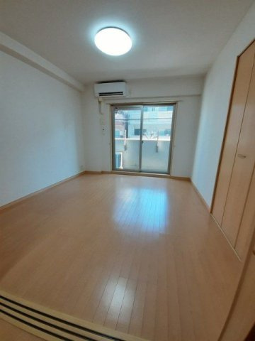 グレイス・コートの洋室