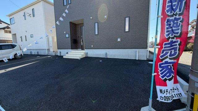 アーネストワン　神崎市神崎町本堀　第1の駐車場