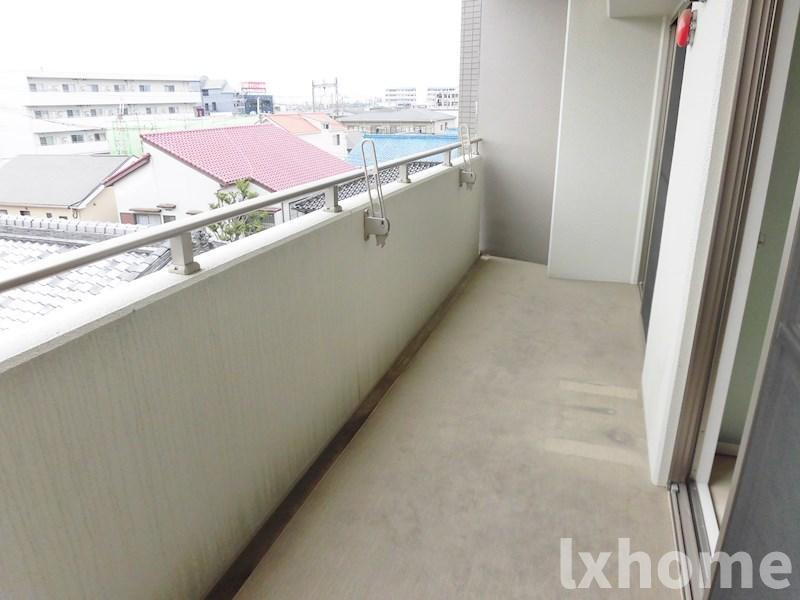 リバーフィールド茨木のバルコニー