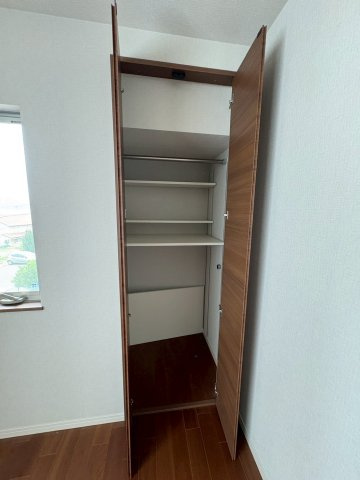 塩屋町6丁目 中古戸建ての収納|収納豊富です！