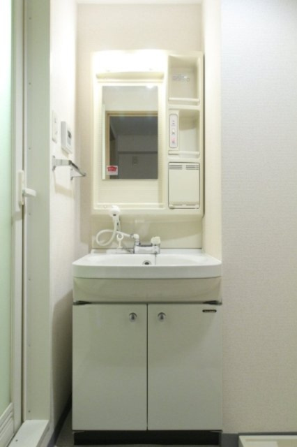 新宿区中落合３丁目の賃貸マンションの洗面所|同仕様