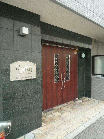 プレール・ドゥーク住吉のエントランス