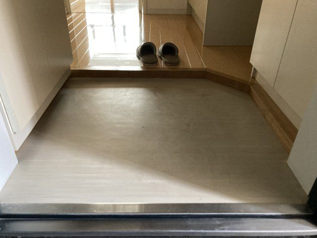 プレール・ドゥーク住吉の玄関