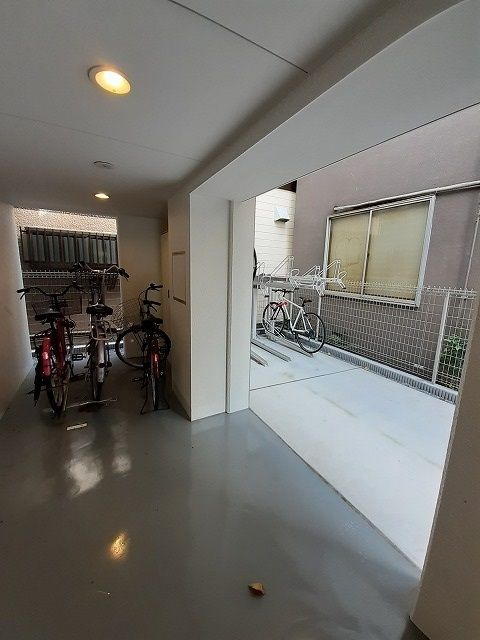 メゾン・ド・カナル森下のその他共用部分|駐輪場