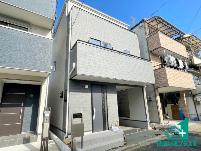 ■寝屋川市仁和寺町　第4期　新築一戸建ての外観|お客様に長く安心して住んでいだだける事にこだわった家づくり！住んでからのアフターサービスにもしっかりと取り組んでいます！
