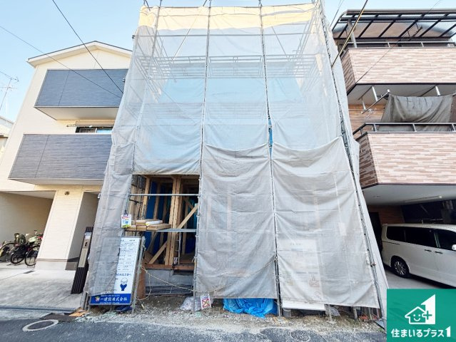 ■寝屋川市仁和寺町　第4期　新築一戸建ての外観|周辺は落ち着いた街並みの住宅地！子育てがしやすい住環境です！まだ未完成ですが、現地でしかわからない事もございます。是非一度ご覧ください。