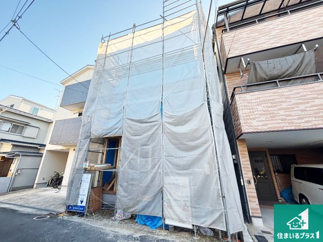 ■寝屋川市仁和寺町　第4期　新築一戸建ての外観|周辺は落ち着いた街並みの住宅地！子育てがしやすい住環境です！まだ未完成ですが、現地でしかわからない事もございます。是非一度ご覧ください。