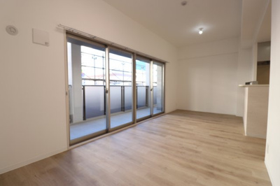 【居間・リビング】 | リアン城東