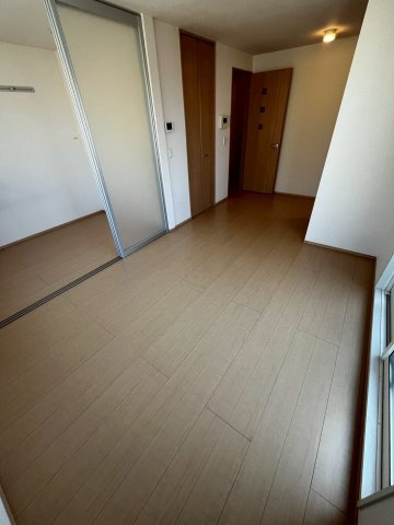 MINT甲子園五番町の居間・リビング