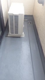 プチフォンテーヌのバルコニー