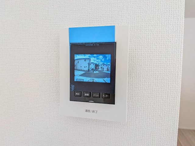 八王子市　弐分方町　新築一戸建て　１０期のセキュリティ|～TVモニター付インターホン　訪問者の確認に便利です～