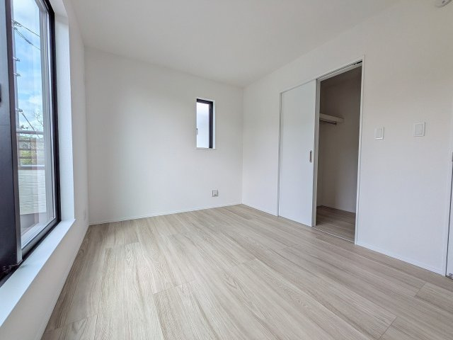 八王子市　弐分方町　新築一戸建て　１０期の収納|～ウォークインクローゼットでお荷物がスッキリ収まります～