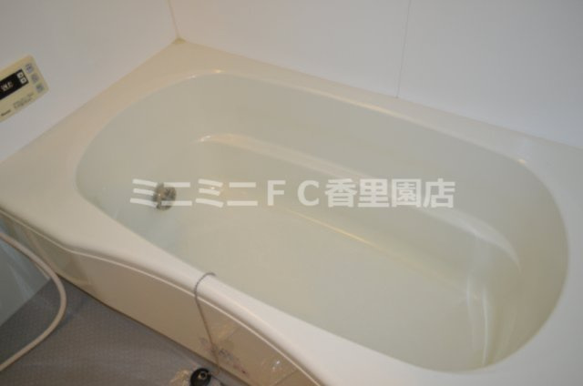 清水谷コーポの浴室|追い炊き可能