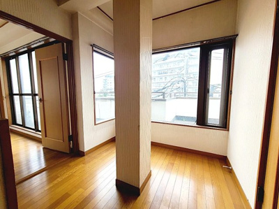 【その他】 | 板橋区志村1丁目　中古戸建　11990万円 | 3階踊り場