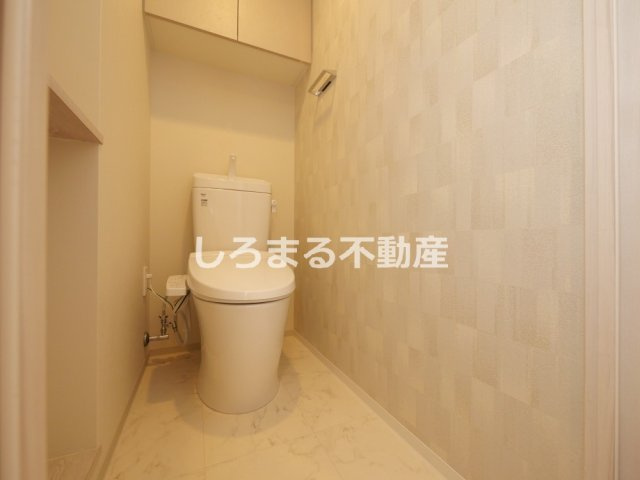 コンフォリア・リヴ北浜淡路町のトイレ