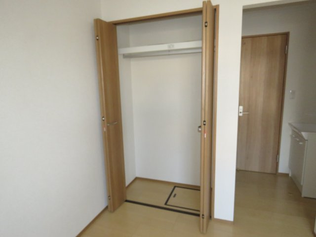 グランデ的場の収納